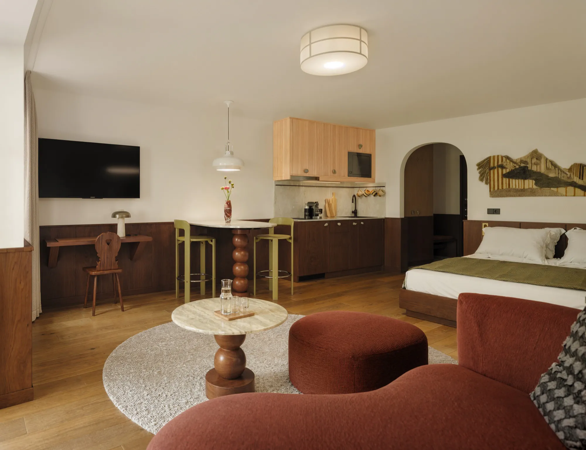 Studio Apartment